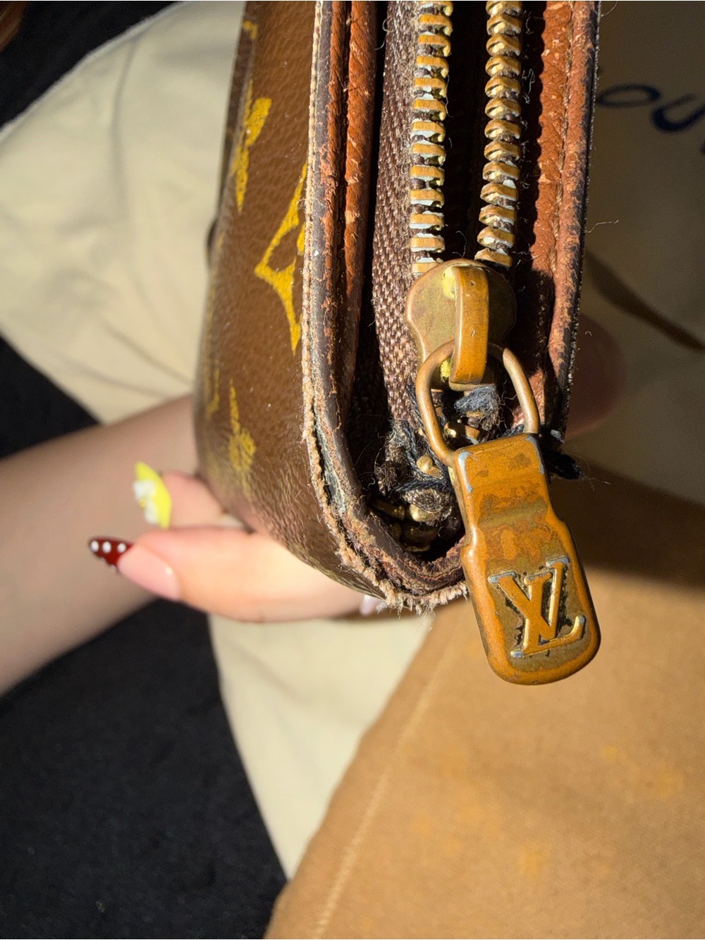 Louis Vuitton Monogram Brown and Gold Continental Wallet - Picture 6 of 9